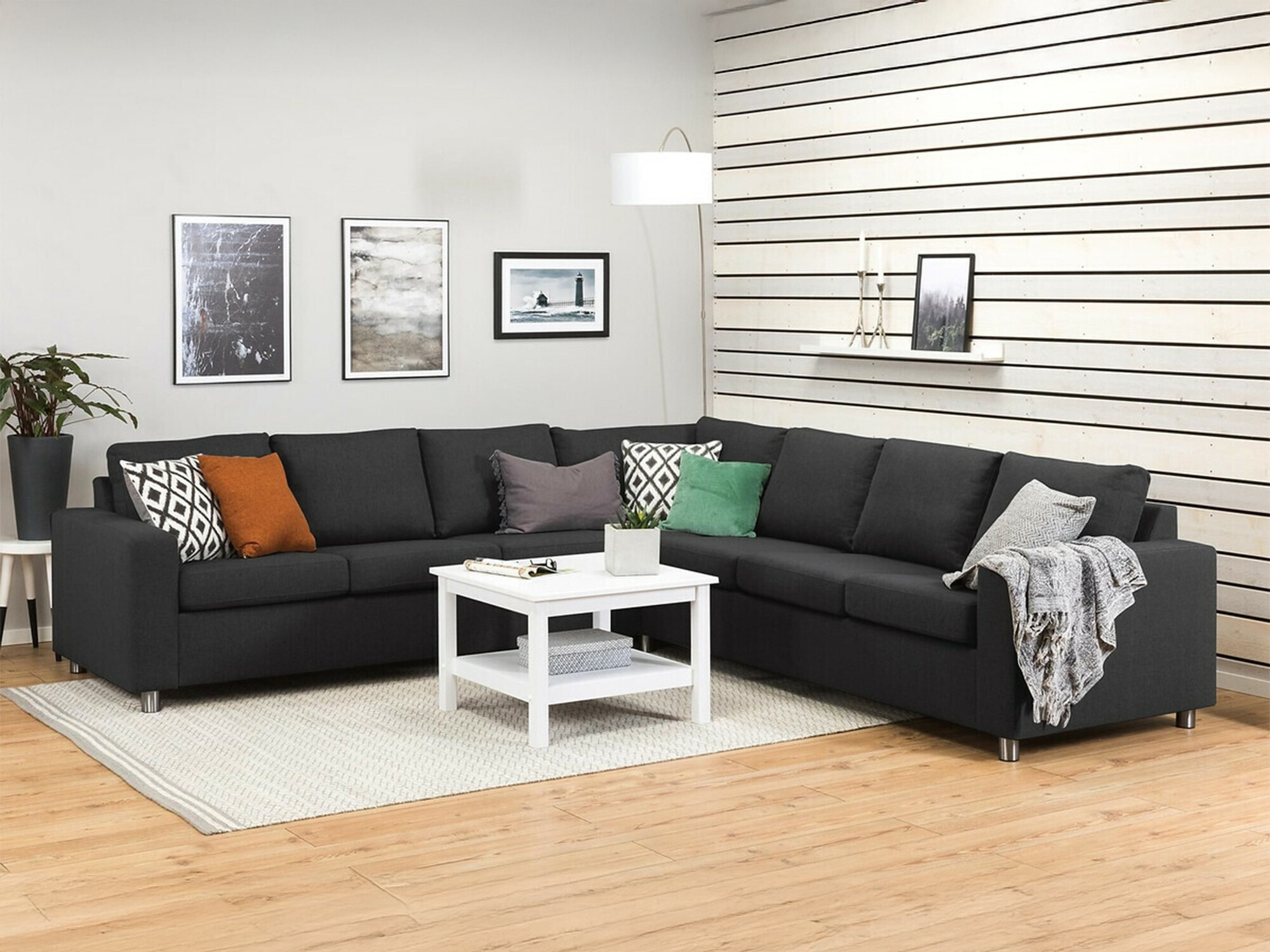 Sarokkanapé Scandinavian Choice C152, Antracit, Ezüst, 80x284x284cm, Lábak: Fém